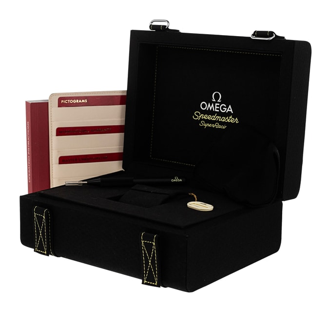 Omega Speedmaster Racing 329.30.44.51.01.003 Image 6